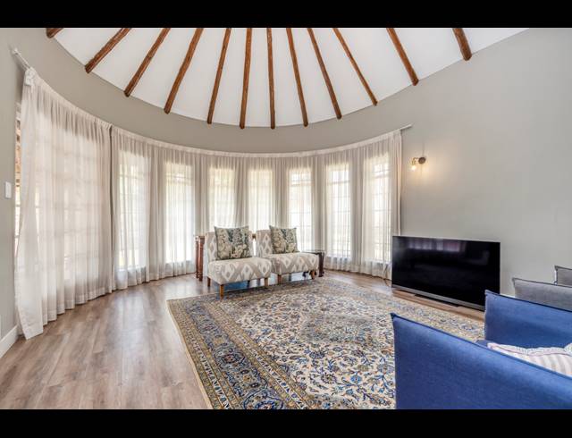 3 BEDROOM HOUSE SOLD IN GALLO MANOR